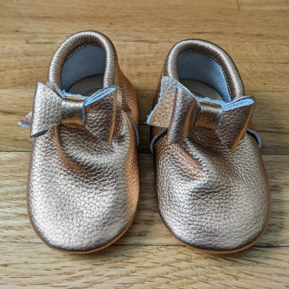 Short Cakes Elsa Blush Baby Leather Moccasin with Bow Size 4